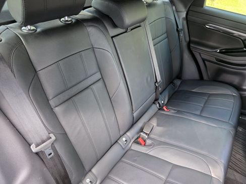 Used 2020 Land Rover Range Rover Evoque R-Dynamic S AWD/4WD image 24
