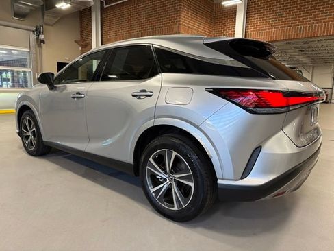 Used 2024 Lexus RX 350h w/ Accessory Package (Z1) AWD/4WD image 5