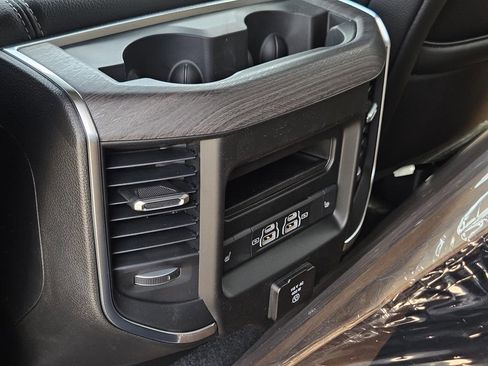New 2025 RAM 1500 Laramie image 21