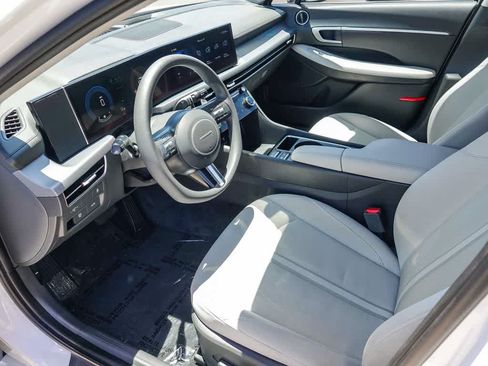 Used 2024 Hyundai Sonata SEL FWD image 16