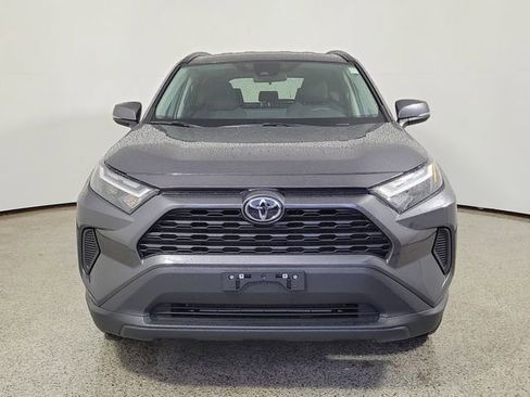 Used 2025 Toyota RAV4 XLE FWD image 3
