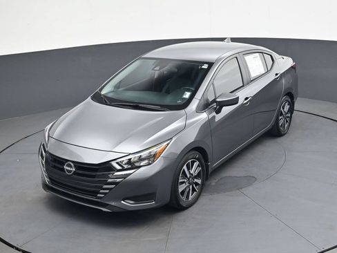 Used 2025 Nissan Versa SV w/ Trunk Package FWD image 35