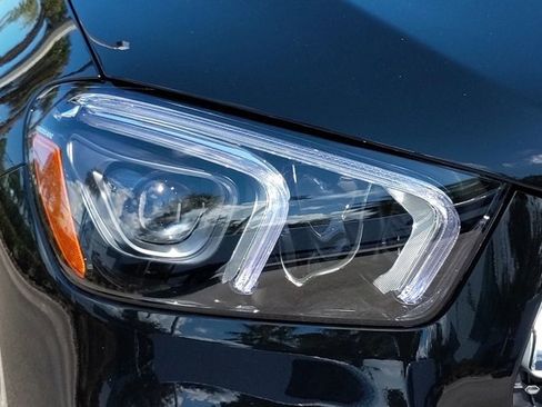 Used 2022 Mercedes-Benz GLE 350 4MATIC image 10