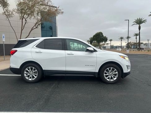 Used 2020 Chevrolet Equinox LT image 4