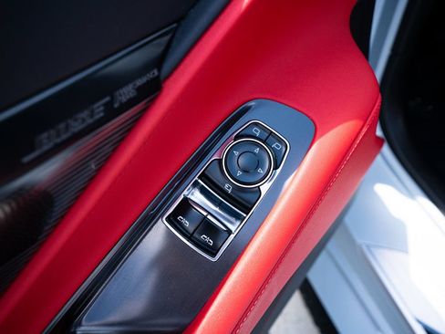 Used 2023 Chevrolet Corvette Stingray Preferred Cpe w/ Z51 Performance Package RWD image 29