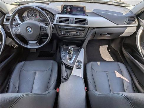 Used 2013 BMW 328i Sedan RWD image 18