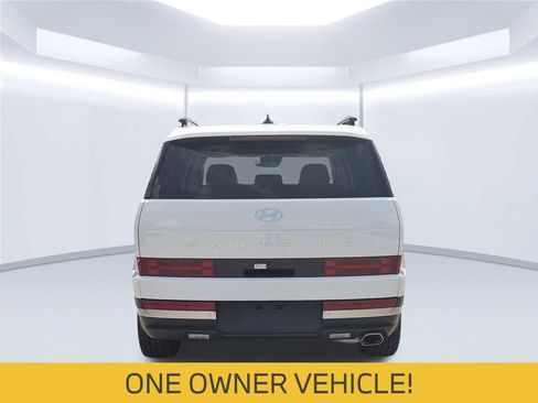 Used 2024 Hyundai Santa Fe Limited FWD image 6