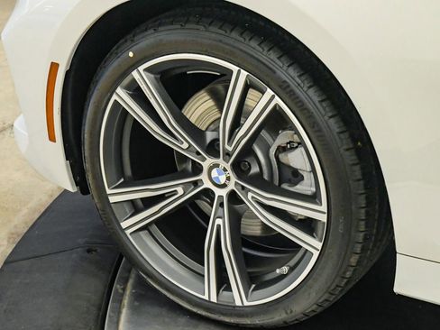 Certified 2023 BMW 330i Sedan w/ Convenience Package RWD image 10