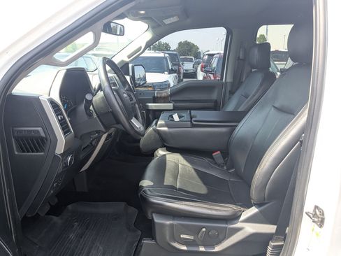 Used 2020 Ford F150 Lariat w/ FX4 Off-Road Package AWD/4WD image 27