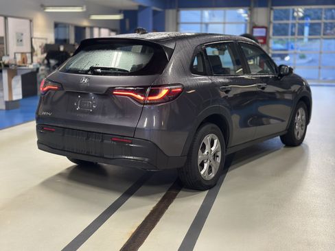 Used 2024 Honda HR-V LX image 5