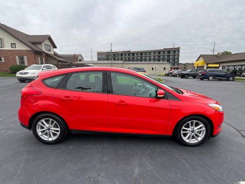Used 2015 Ford Focus SE FWD image 6