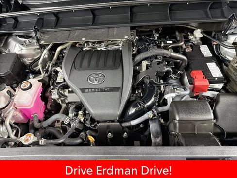 Certified 2023 Toyota Highlander Limited FWD image 30