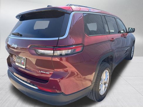 Used 2024 Jeep Grand Cherokee L Laredo image 9