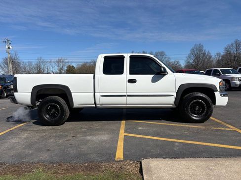 Used 2003 GMC Sierra 1500 SLT w/ SLT Preferred Equipment Group image 5