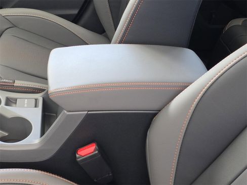 New 2025 Subaru Crosstrek 2.5i Limited w/ Popular Package #3A image 10