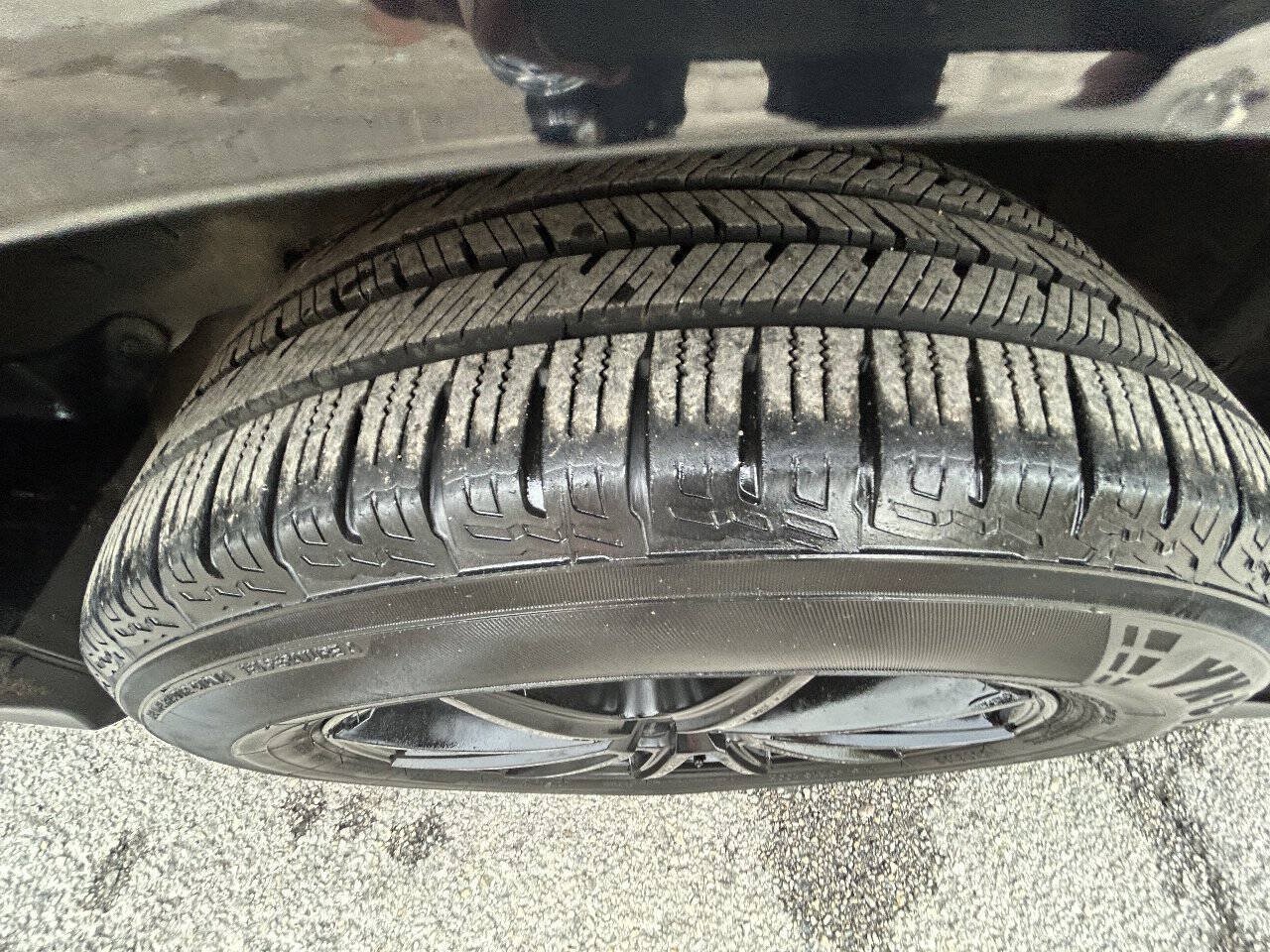Used 2013 Honda Crosstour EX-L image 32