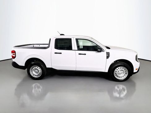 New 2026 Ford Maverick XL image 17