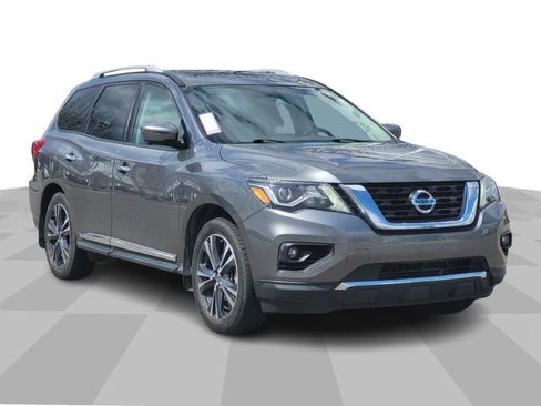 Used 2019 Nissan Pathfinder Platinum AWD/4WD image 1