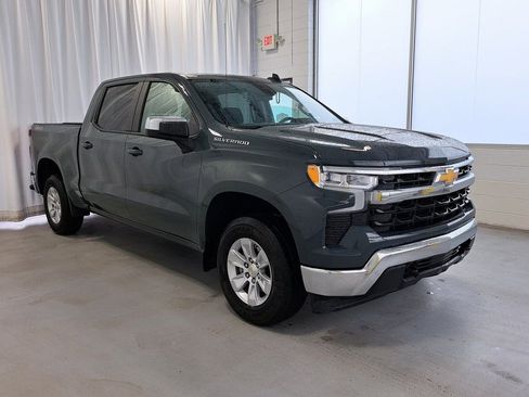 Used 2025 Chevrolet Silverado 1500 LT image 5