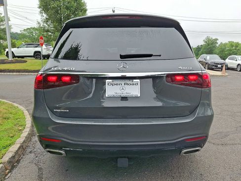 Used 2026 Mercedes-Benz GLS 450 4MATIC image 5