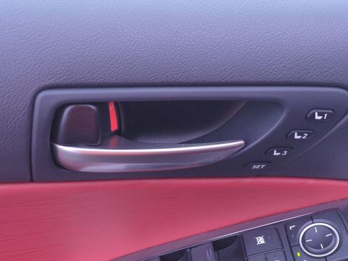 Used 2023 Lexus IS 500 image 15