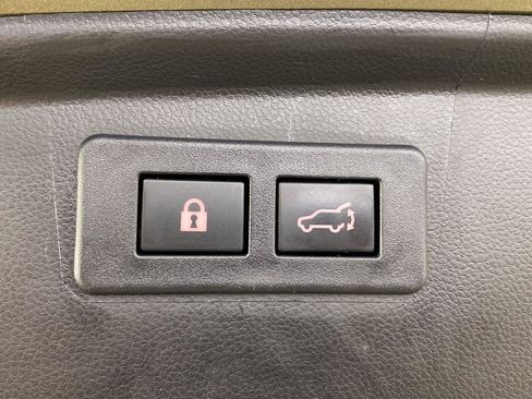 Used 2024 Subaru Outback Touring AWD/4WD image 31