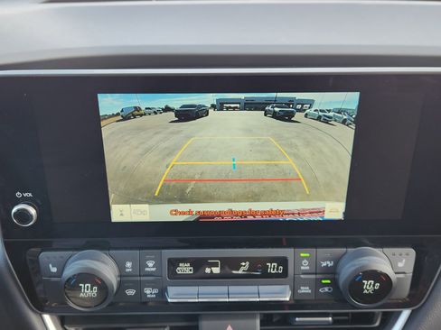 Used 2025 Toyota Grand Highlander AWD image 21