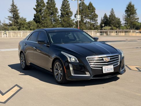 Used 2018 Cadillac CTS Luxury RWD image 6