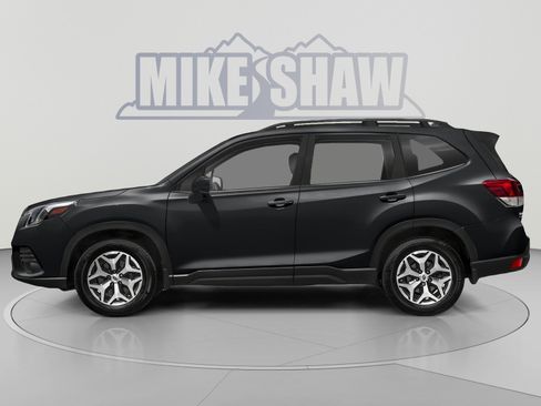 Used 2023 Subaru Forester Premium AWD/4WD image 3