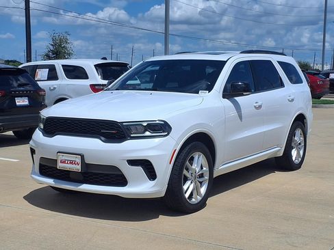 Used 2024 Dodge Durango GT AWD/4WD image 4
