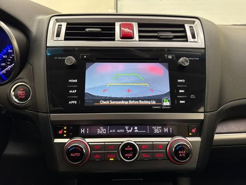 Used 2017 Subaru Outback 3.6R Limited image 21