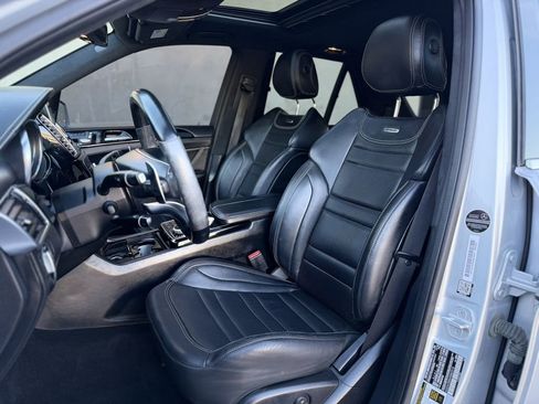 Used 2017 Mercedes-Benz GLE 63 AMG 4MATIC image 26