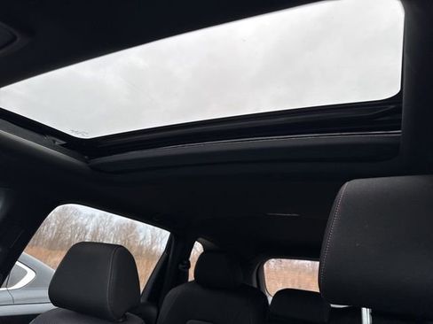 Used 2023 Honda CR-V Sport image 10