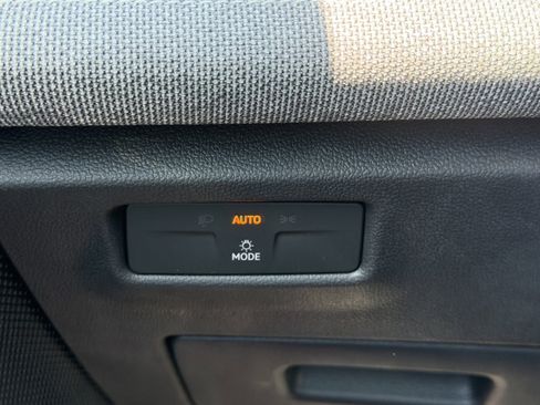 New 2026 Volkswagen Tiguan S FWD image 24