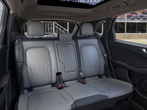 New 2026 Ford Escape SE w/ PHEV Premium Package image 11