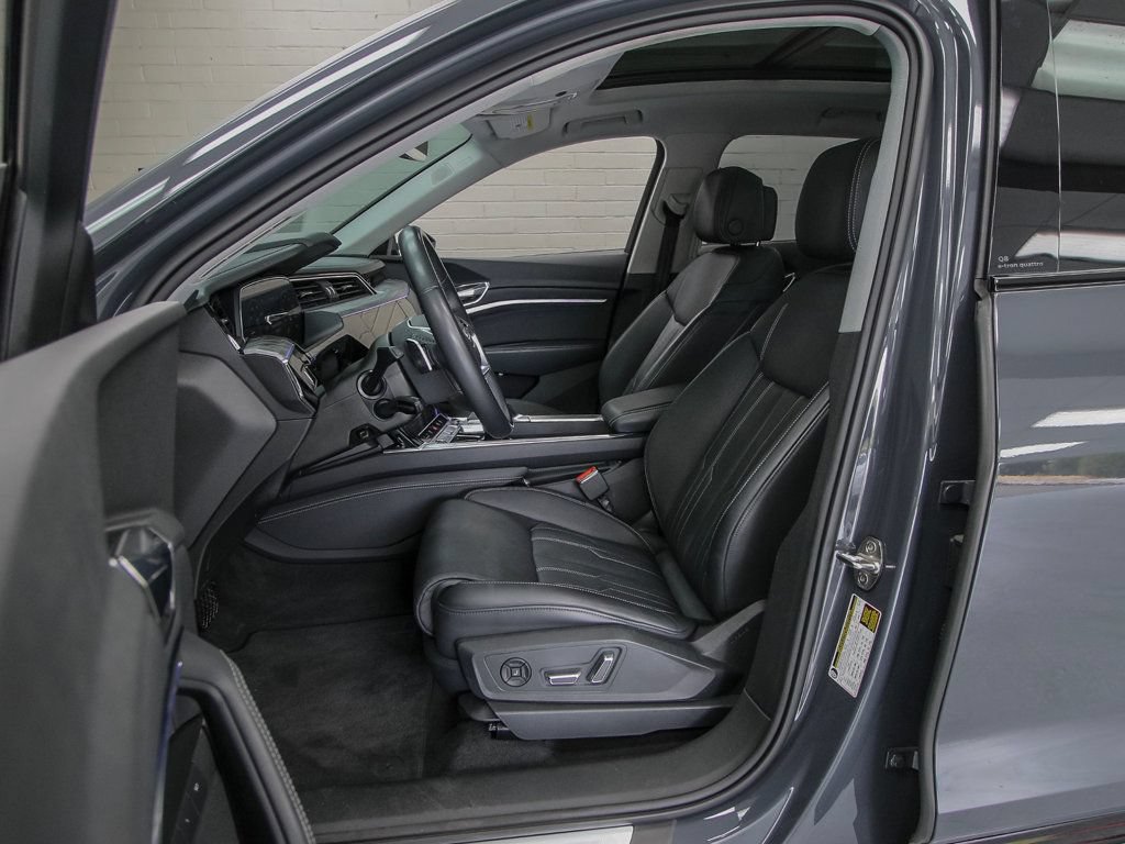 Used 2024 Audi Q8 e-tron Prestige w/ Prestige Package AWD/4WD image 12