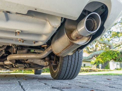 Used 2002 Ford Thunderbird Deluxe image 60