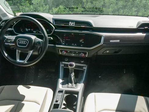 Used 2022 Audi Q3 2.0T Premium AWD/4WD image 12