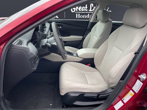 Used 2025 Honda Accord LX image 9