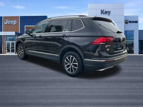 Used 2020 Volkswagen Tiguan SE image 4