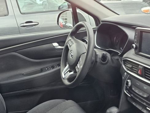 Used 2020 Hyundai Santa Fe SEL image 19