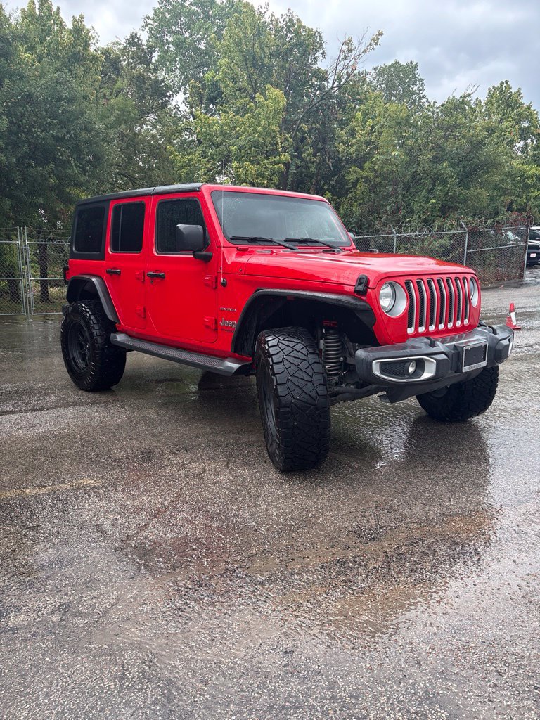 Used 2019 Jeep Wrangler Unlimited Sahara AWD/4WD image 7