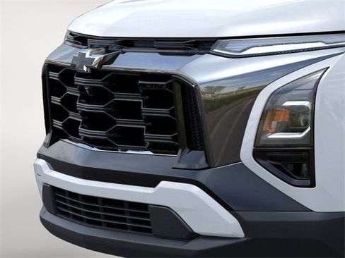 New 2026 Chevrolet Equinox ACTIV w/ Safety and Technology Package image 14