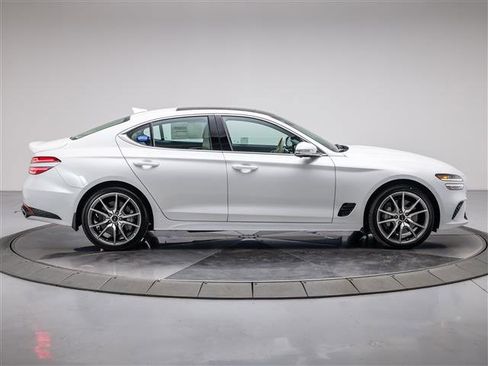 New 2026 Genesis G70 2.5T Prestige image 6