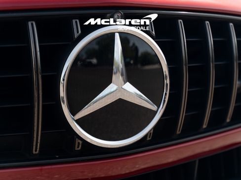 Used 2022 Mercedes-Benz SL 63 AMG 4MATIC w/ Driver Assistance Package image 22