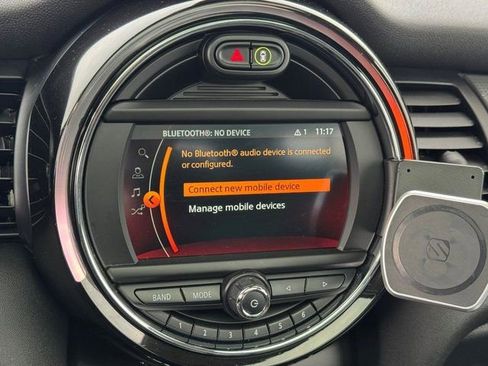 Used 2020 MINI Cooper 2-Door Hardtop image 19