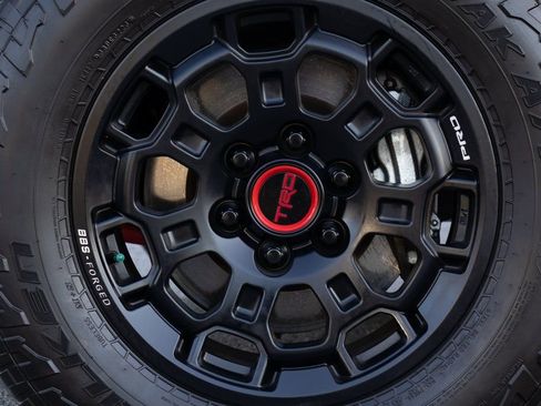 Used 2022 Toyota Tundra TRD Pro AWD/4WD image 13