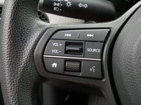Used 2024 Honda HR-V LX image 27