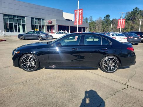 Used 2022 Mercedes-Benz C 300 Sedan image 2
