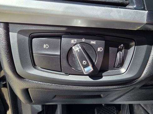 Used 2014 BMW X5 xDrive35d image 39